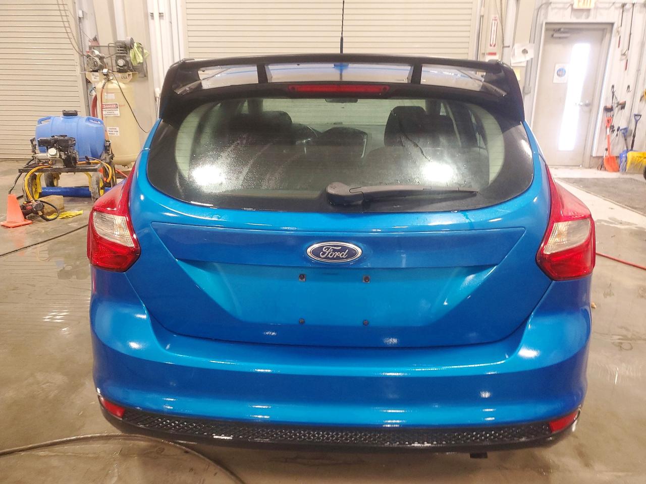 2014 FORD FOCUS SE photo 6