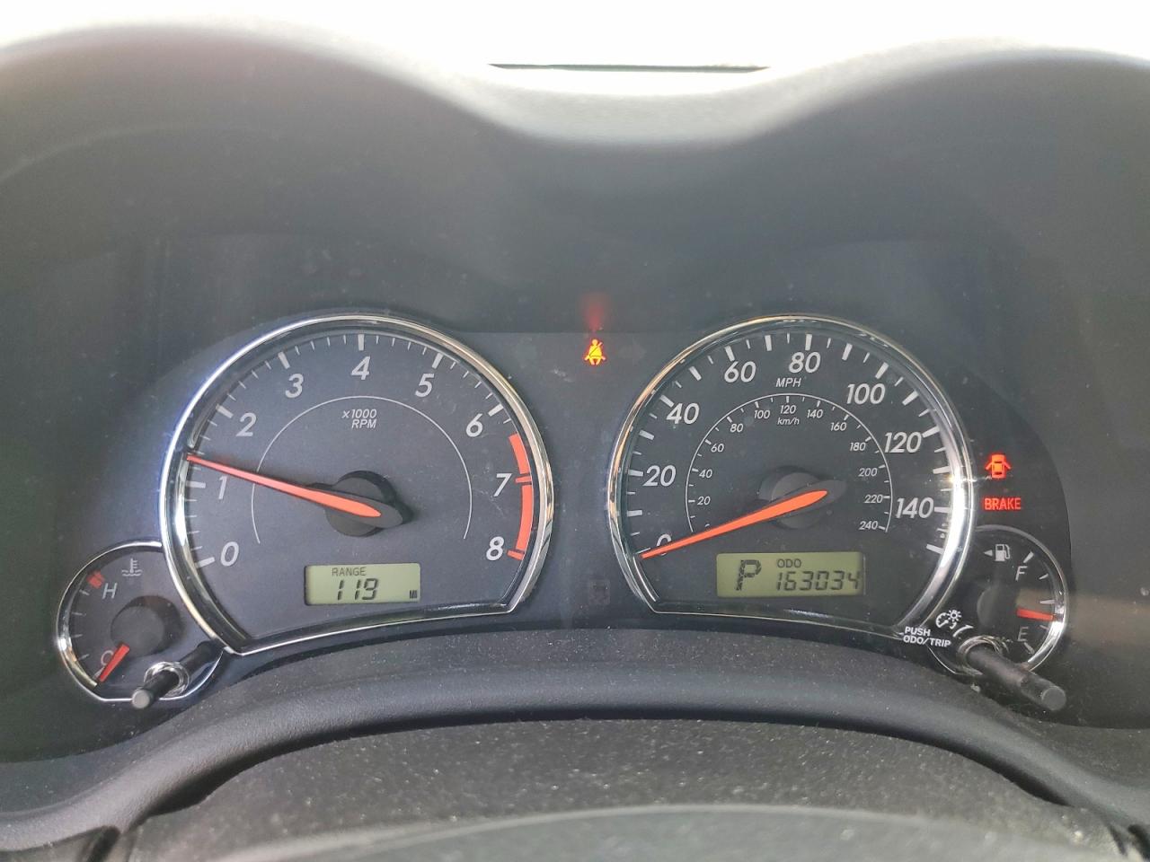2013 TOYOTA COROLLA S photo 25