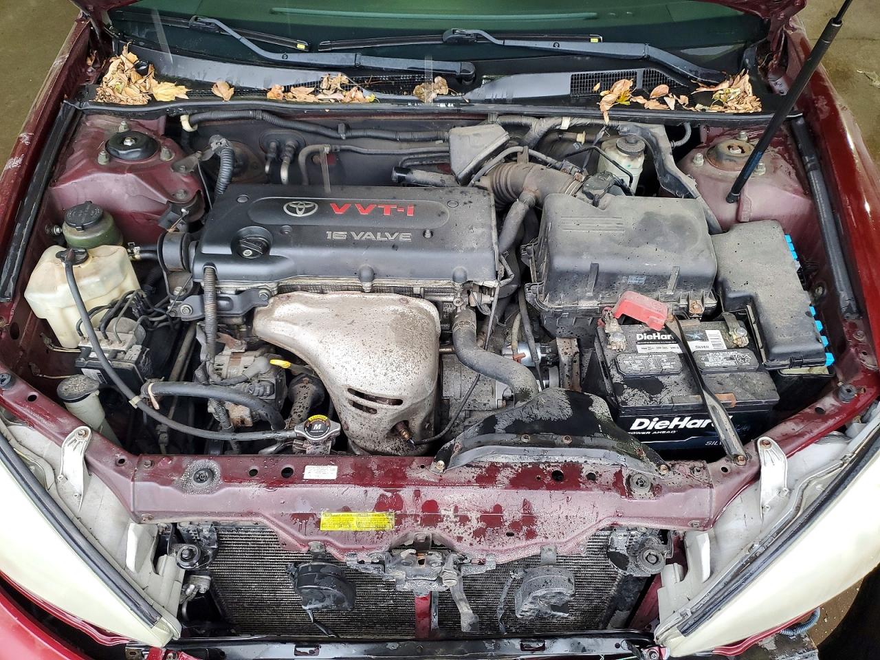 2004 TOYOTA CAMRY LE photo 31
