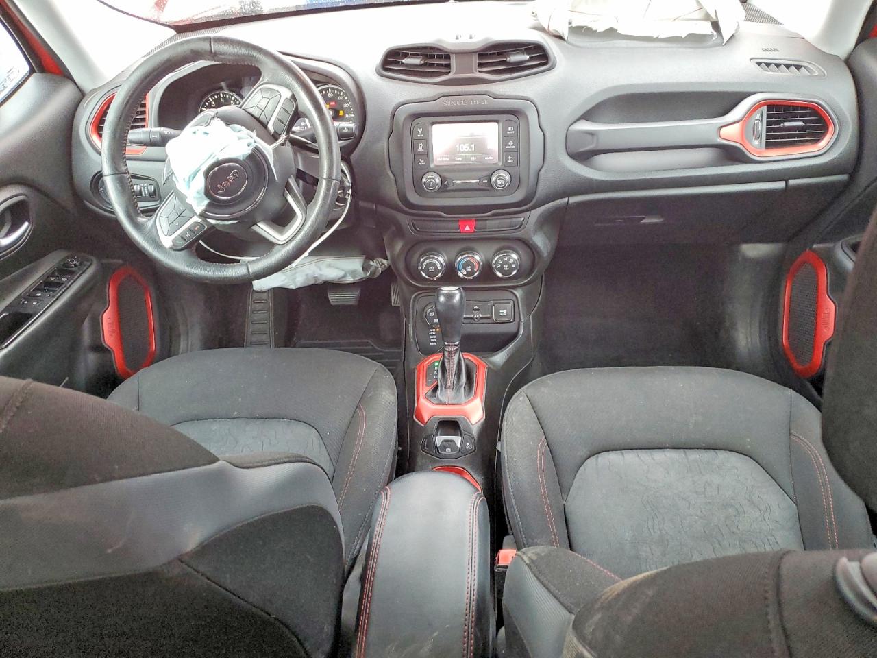 2015 JEEP RENEGADE TRAILHAWK photo 22