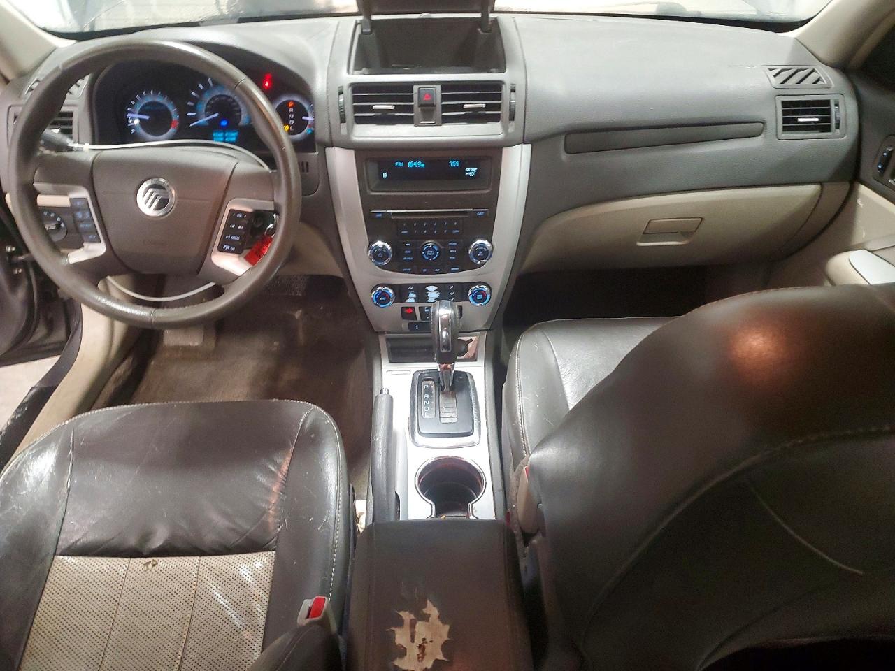2010 MERCURY MILAN PREMIER photo 15
