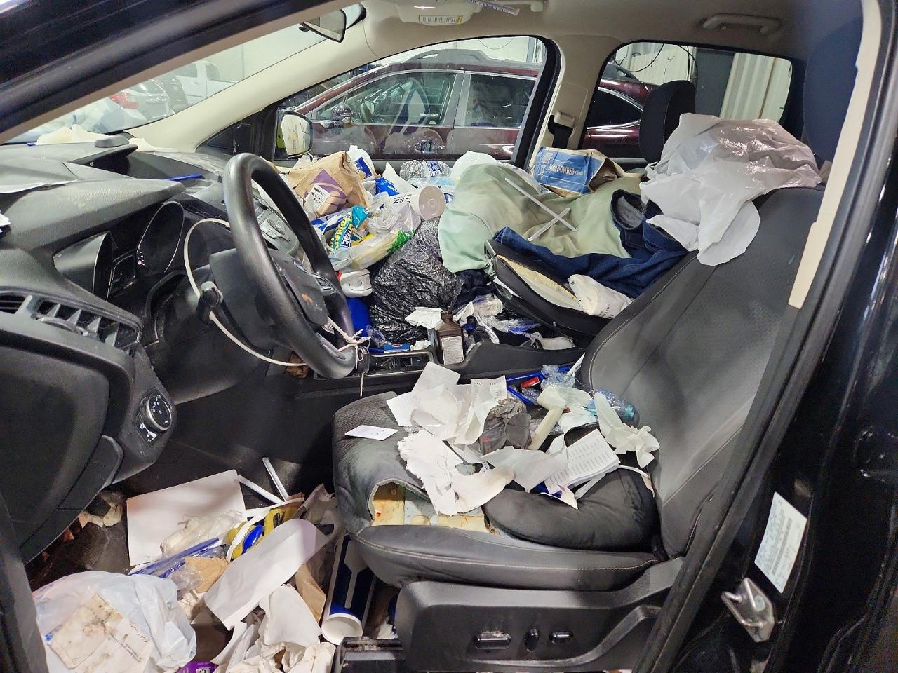 2018 FORD ESCAPE SE photo 13