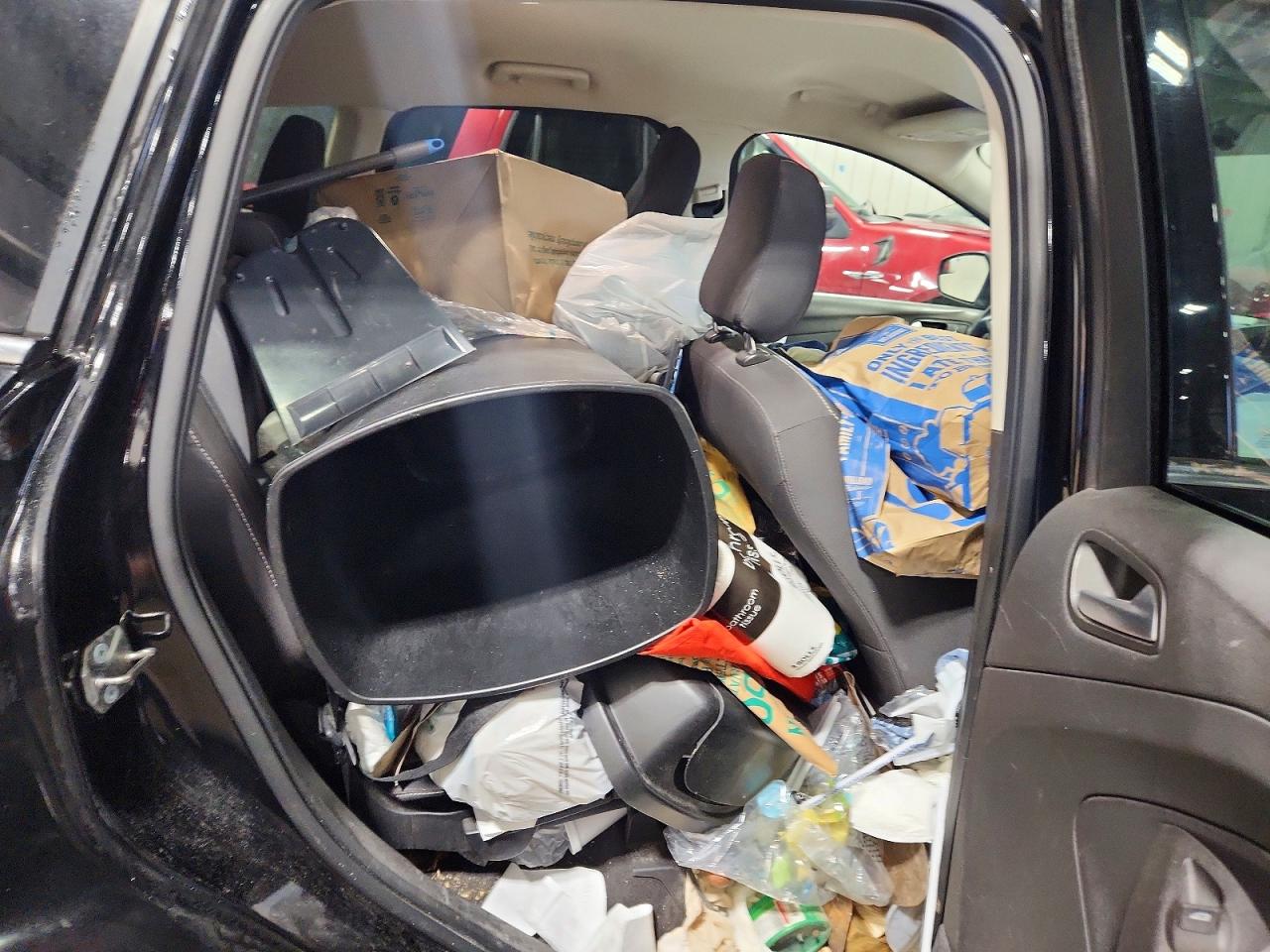 2018 FORD ESCAPE SE photo 19