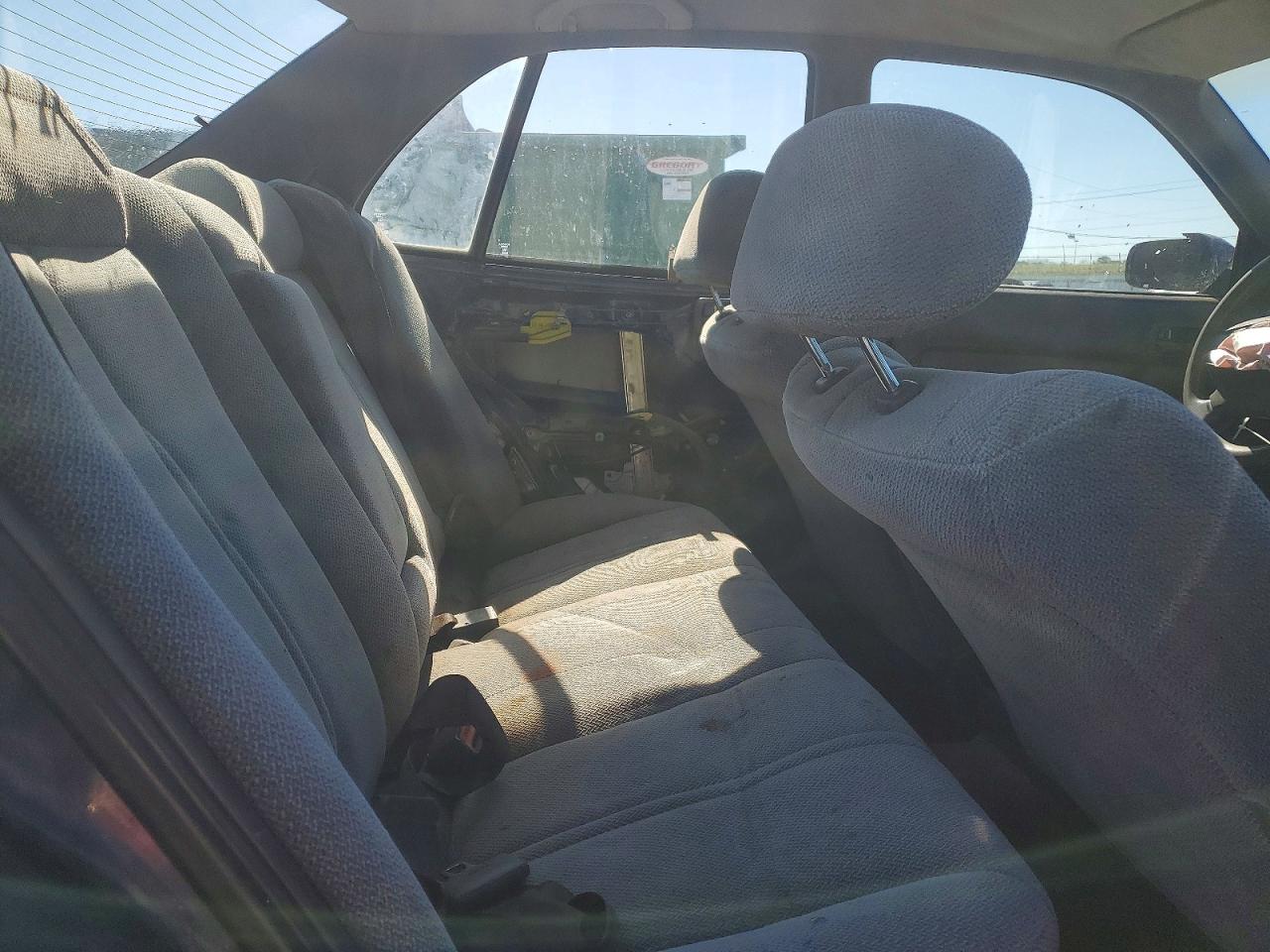 1994 TOYOTA CAMRY LE photo 28