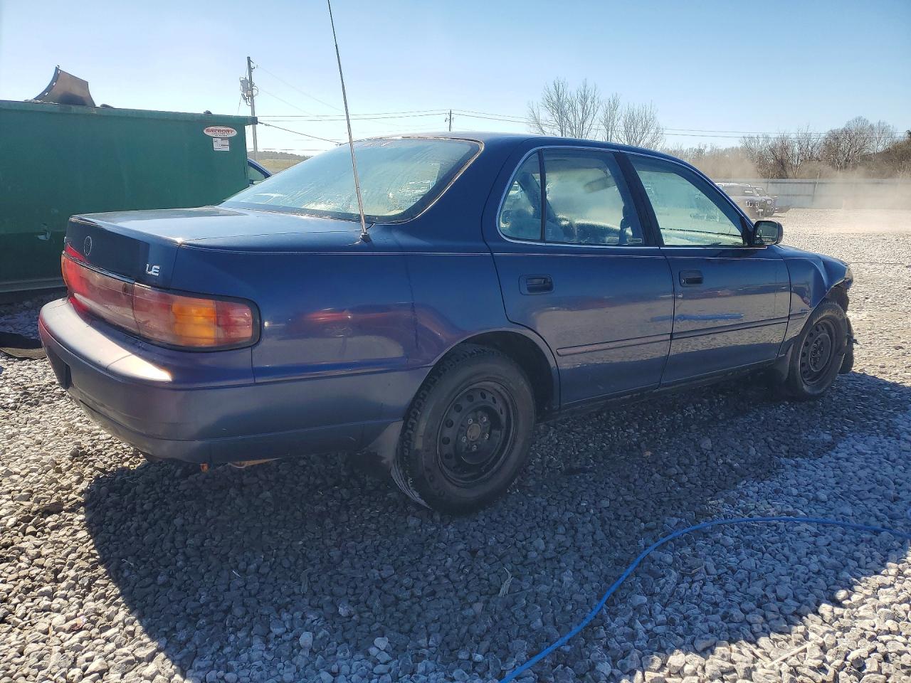 1994 TOYOTA CAMRY LE photo 7