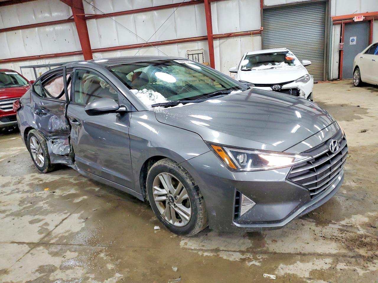 2019 HYUNDAI ELANTRA SEL photo 4