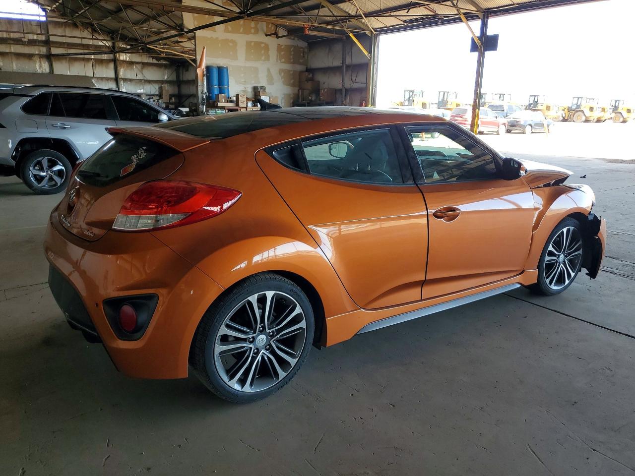 2016 HYUNDAI VELOSTER TURBO photo 7