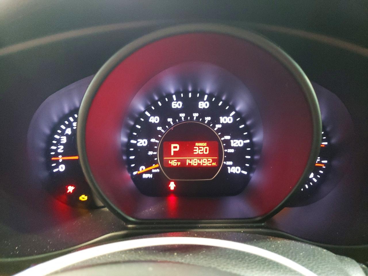 2016 KIA SOUL + photo 9