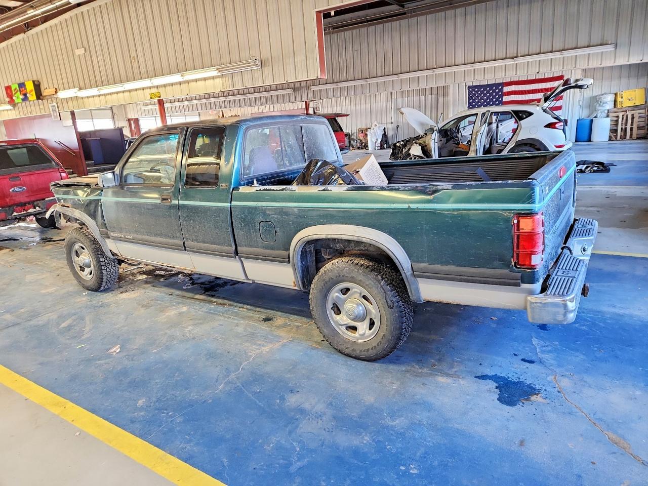 1995 DODGE DAKOTA photo 4