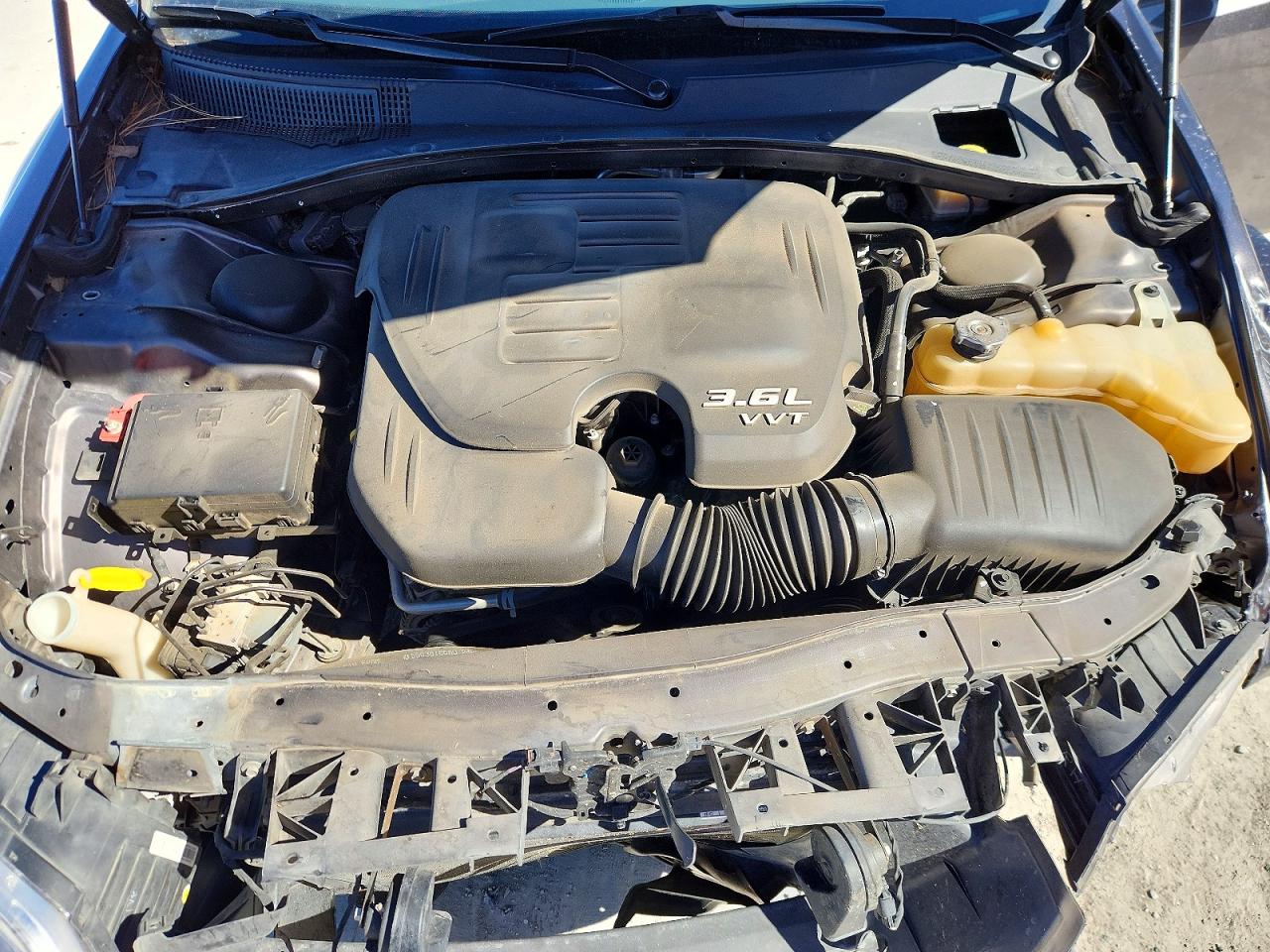 2016 CHRYSLER 300 LIMITED photo 21