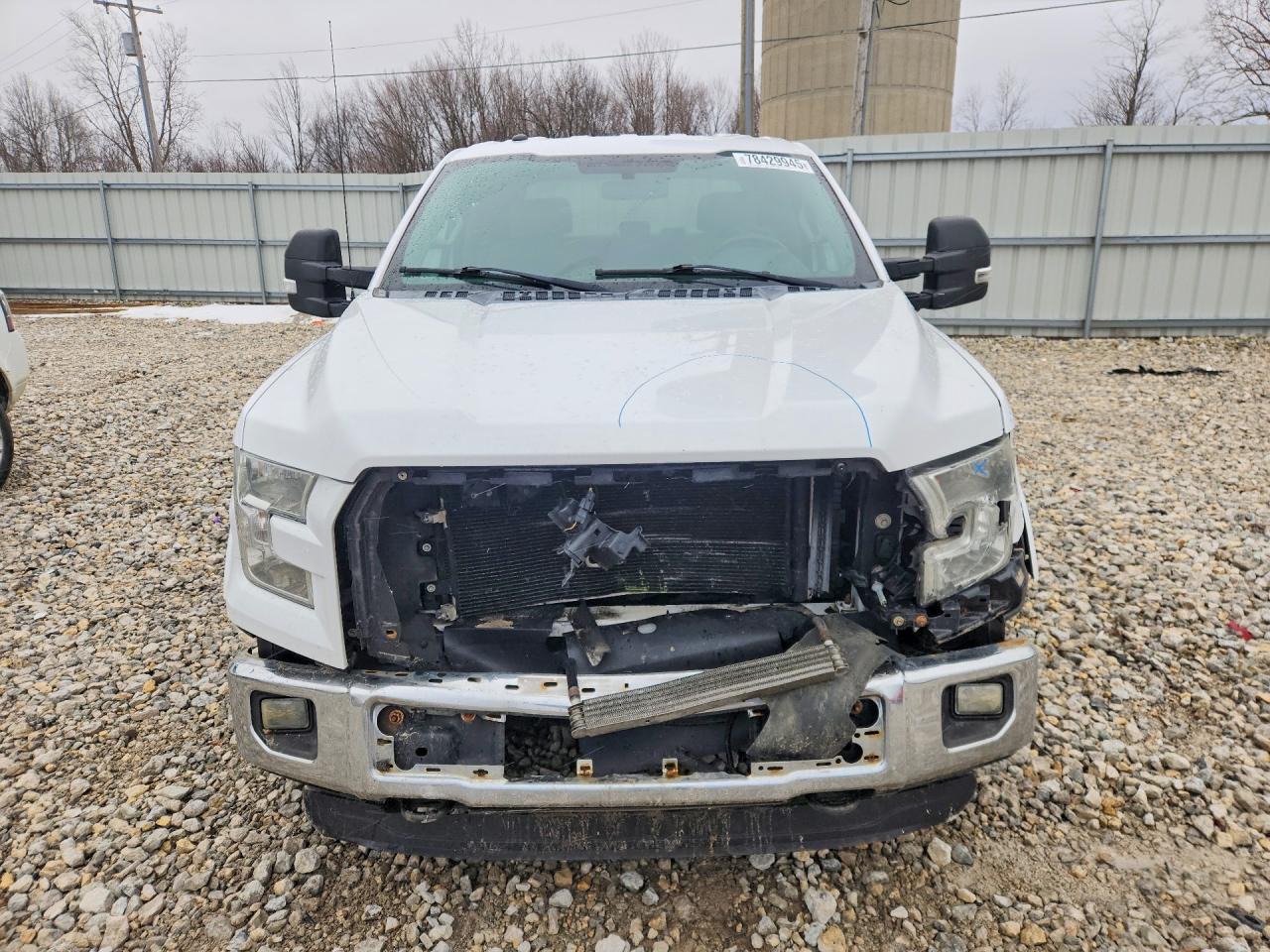 2016 FORD F150 SUPERCREW photo 9