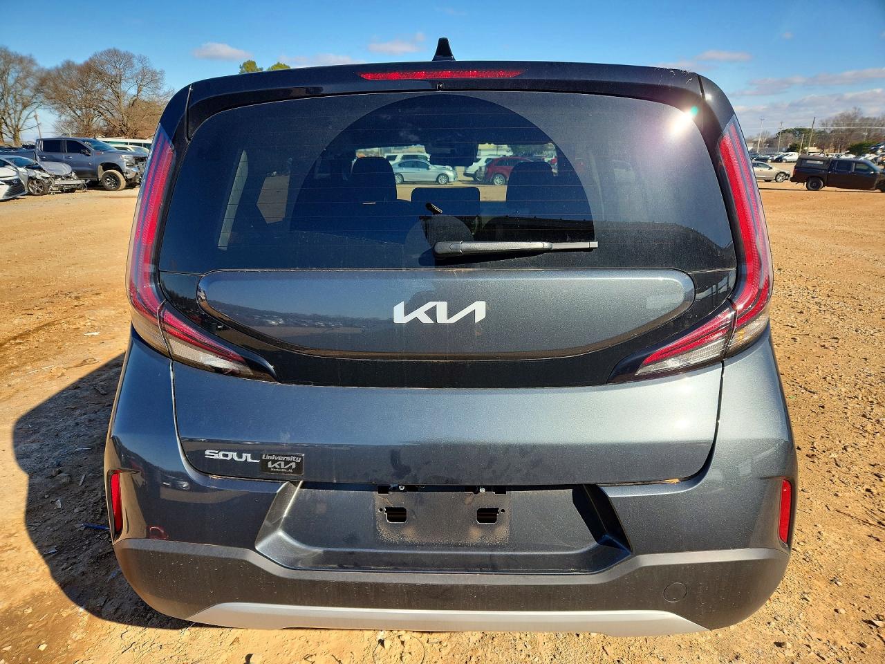 2025 KIA SOUL LX photo 6