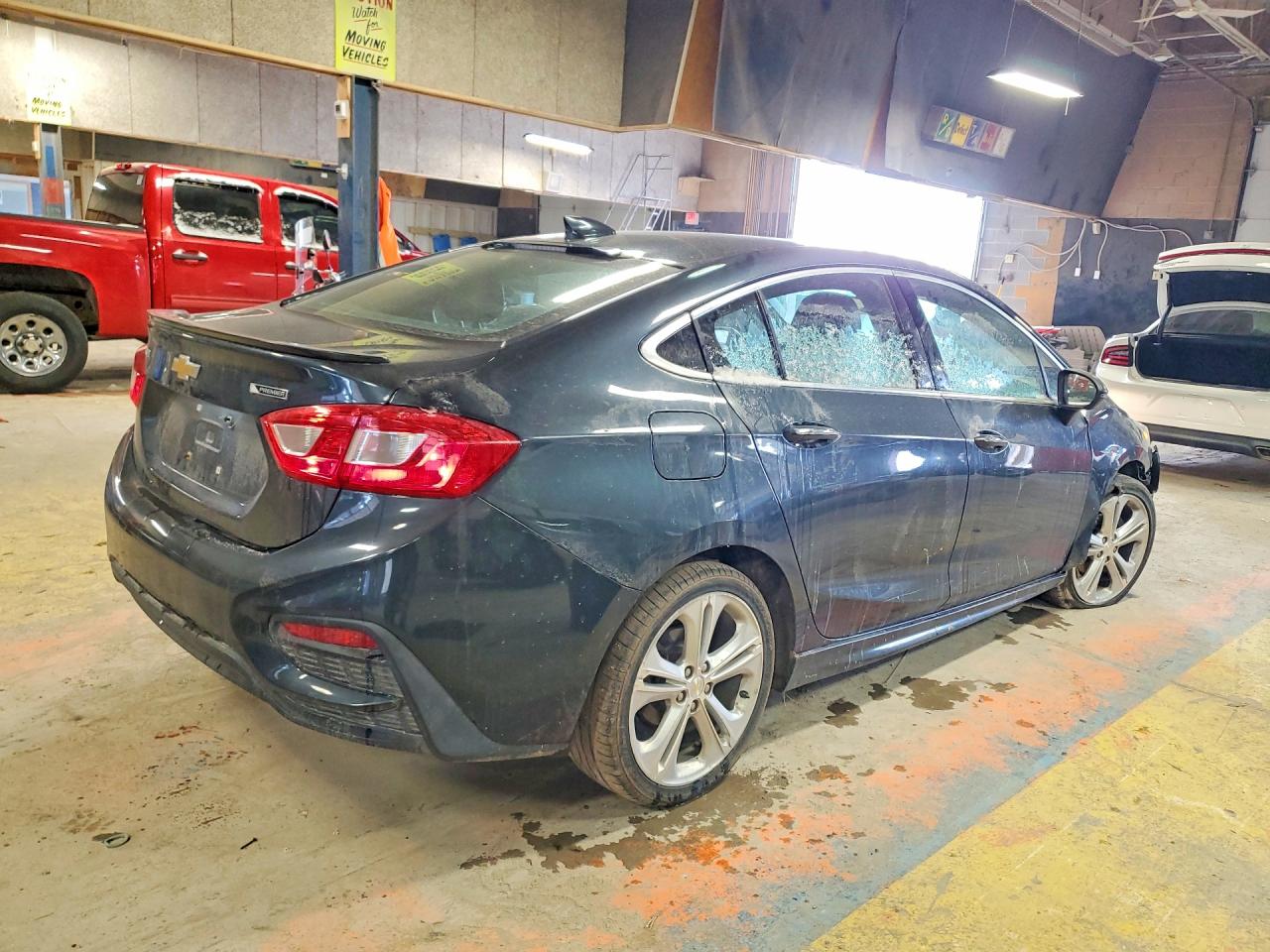 2017 CHEVROLET CRUZE PREMIER photo 3