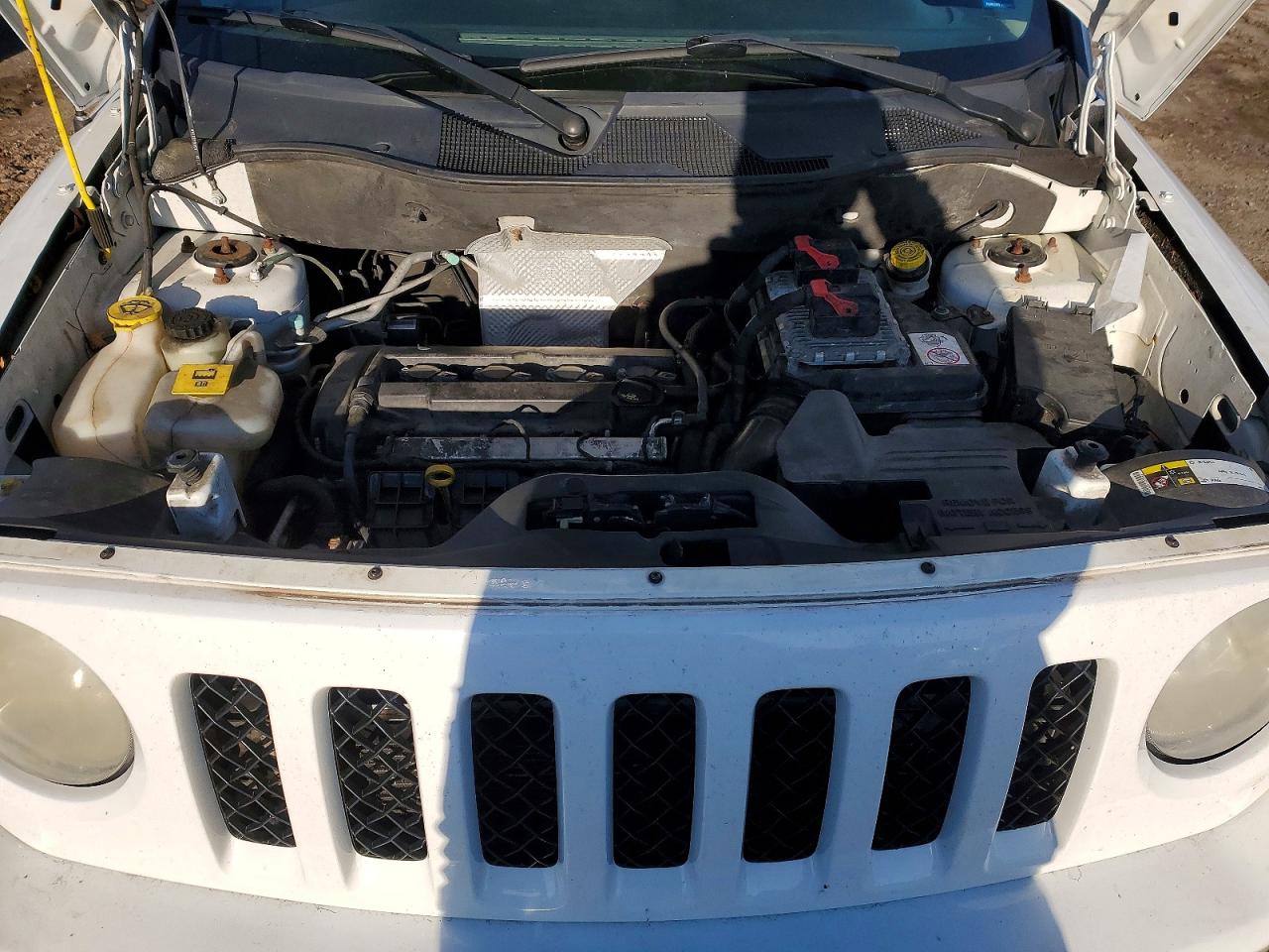2014 JEEP PATRIOT LATITUDE photo 31