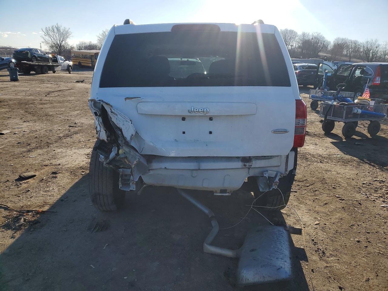 2014 JEEP PATRIOT LATITUDE photo 16