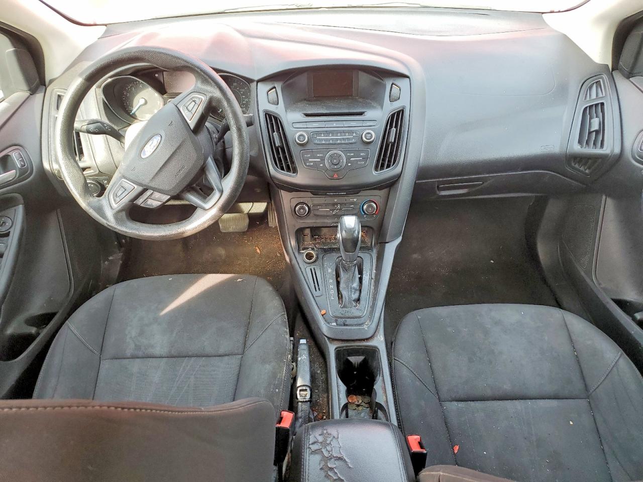 2015 FORD FOCUS photo 15