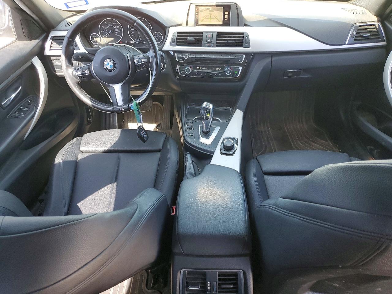 2017 BMW 320 I photo 15
