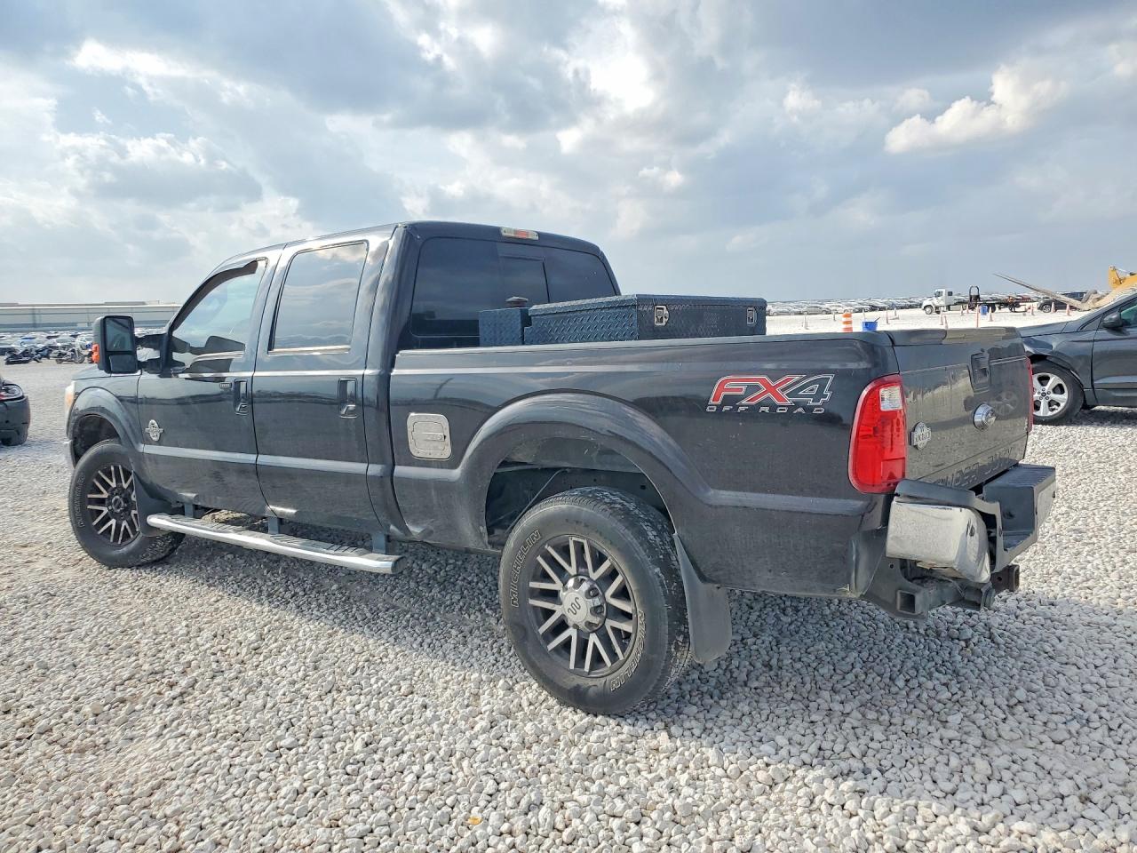 2013 FORD F250 SUPER DUTY photo 2