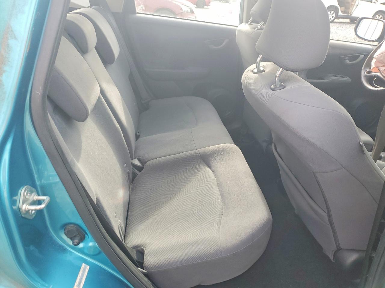 2013 HONDA FIT photo 10