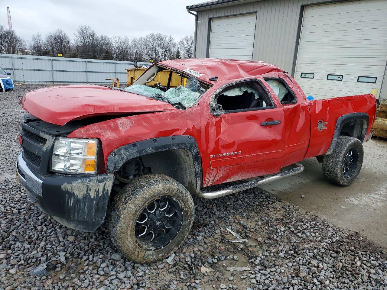 2013 CHEVROLET SILVERADO