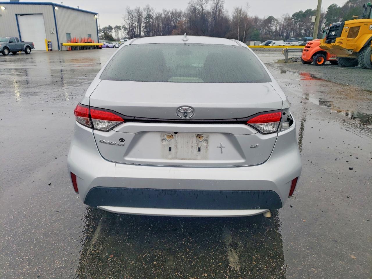 2020 TOYOTA COROLLA LE photo 16