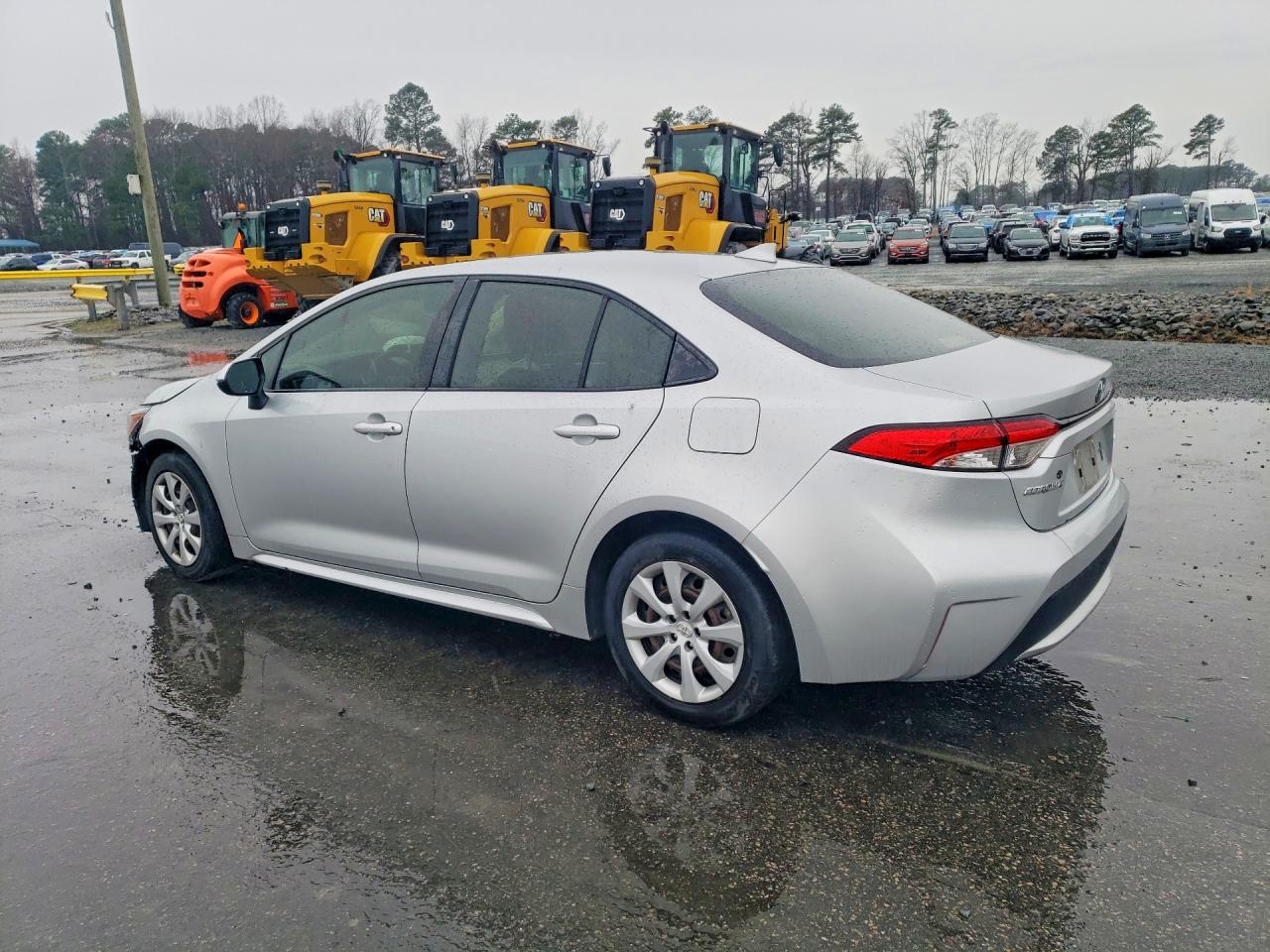 2020 TOYOTA COROLLA LE photo 4