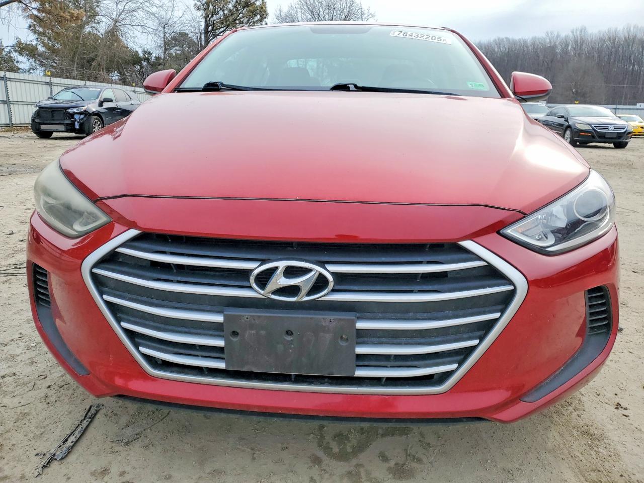 2017 HYUNDAI ELANTRA SE photo 5