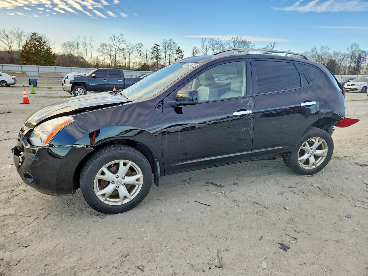 2010 NISSAN ROGUE