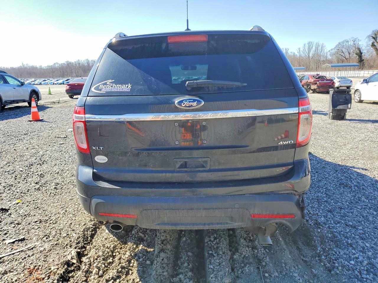 2013 FORD EXPLORER XLT photo 6