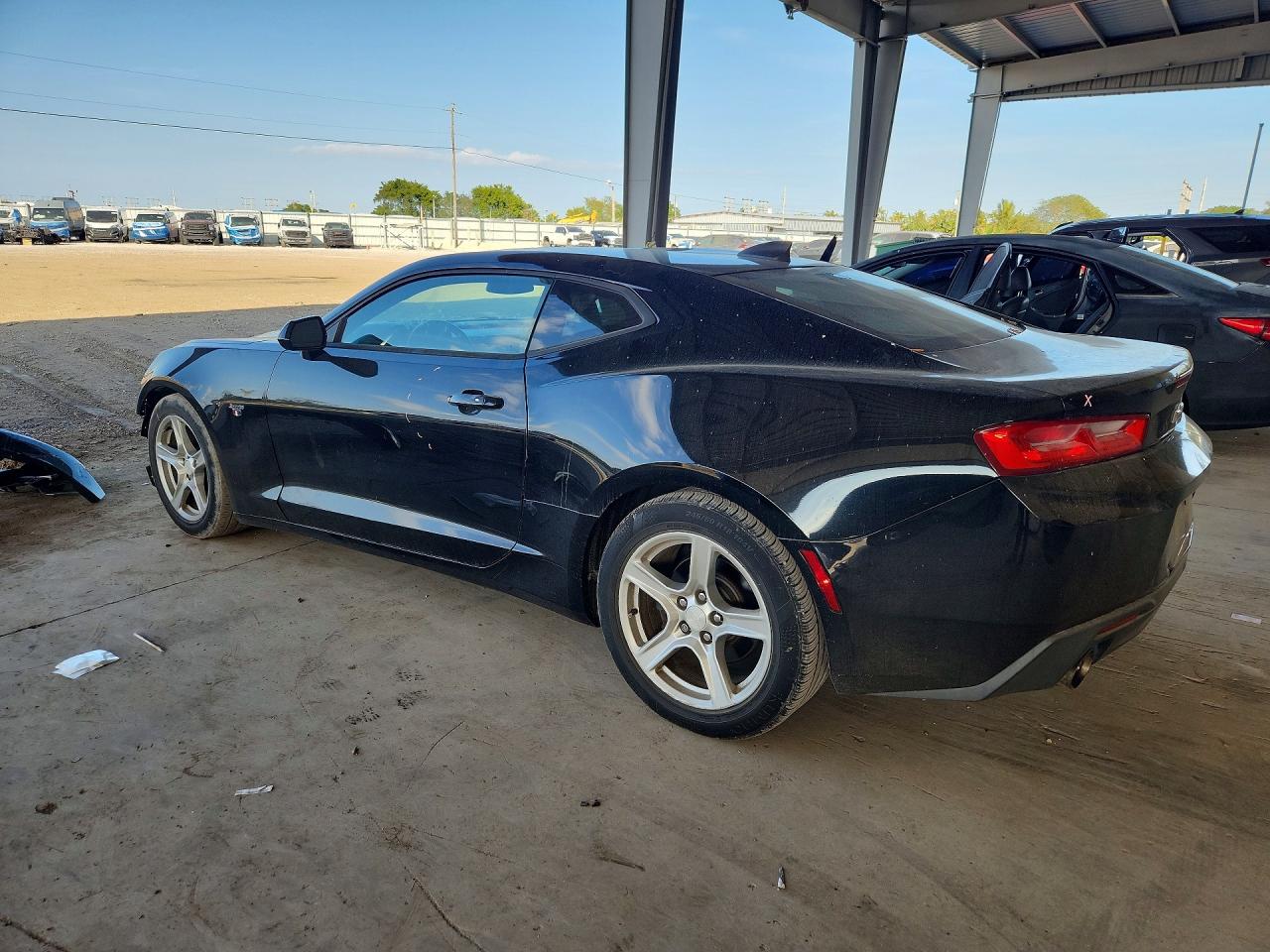 2016 CHEVROLET CAMARO LT photo 3