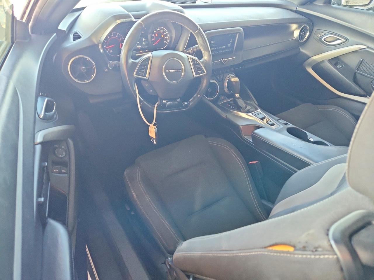 2016 CHEVROLET CAMARO LT photo 15