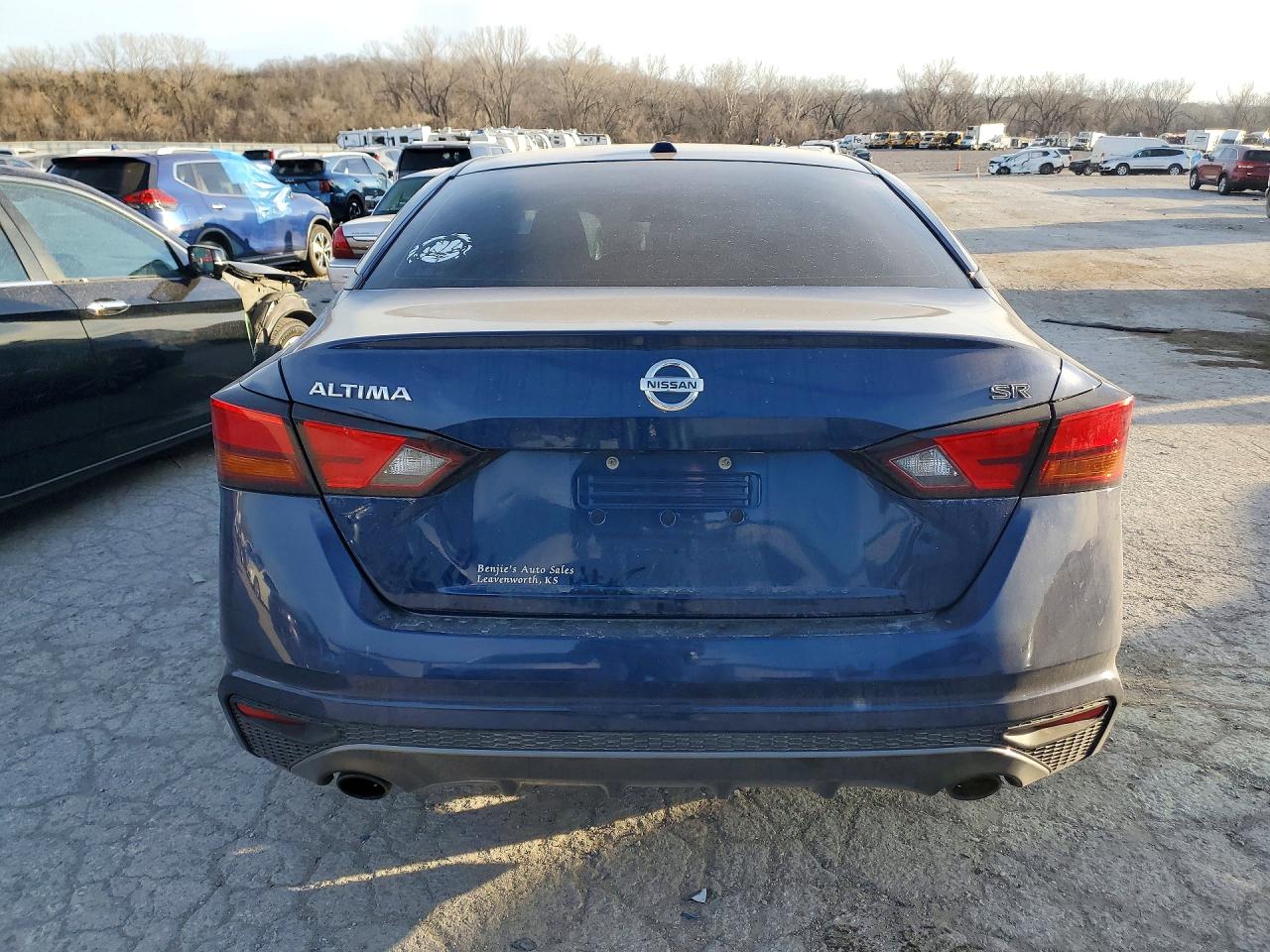 2019 NISSAN ALTIMA SR photo 16