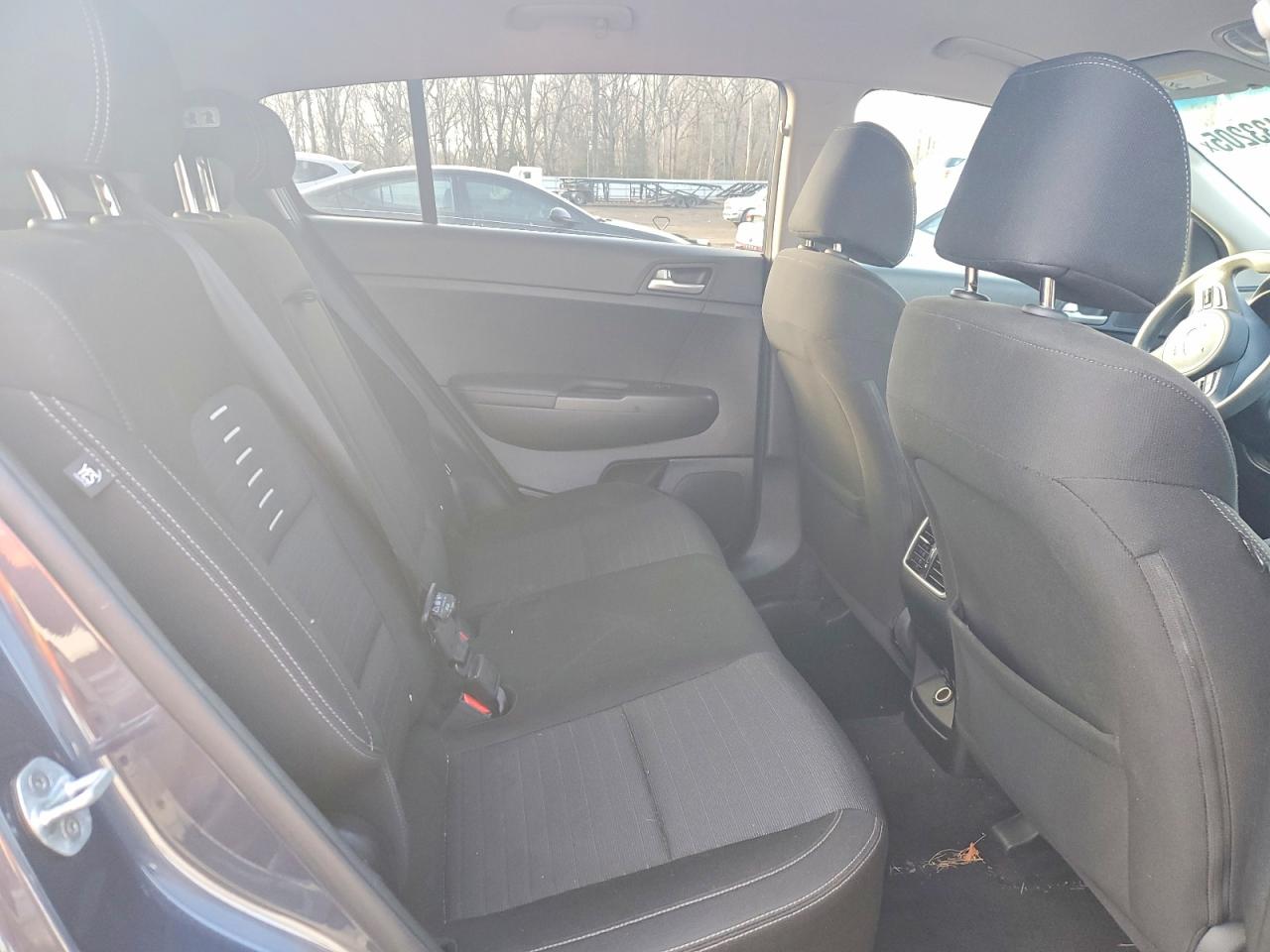 2017 KIA SPORTAGE LX photo 11