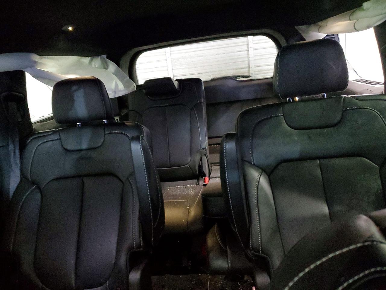 2024 JEEP GRAND CHEROKEE L LIMITED photo 10