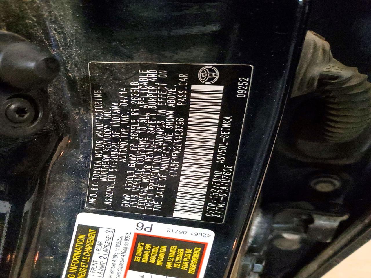 2014 TOYOTA CAMRY LE photo 12