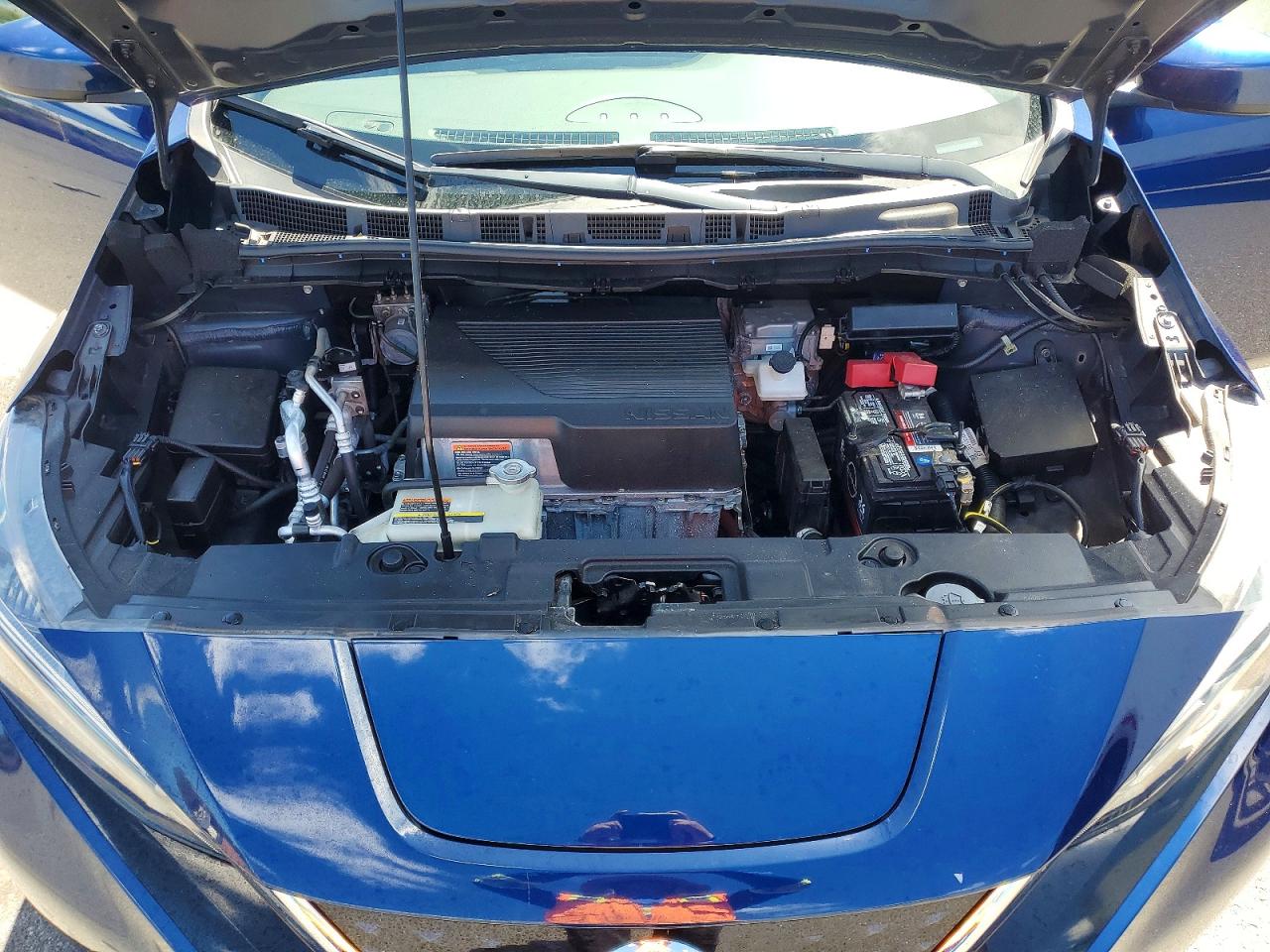 2022 NISSAN LEAF SV photo 34