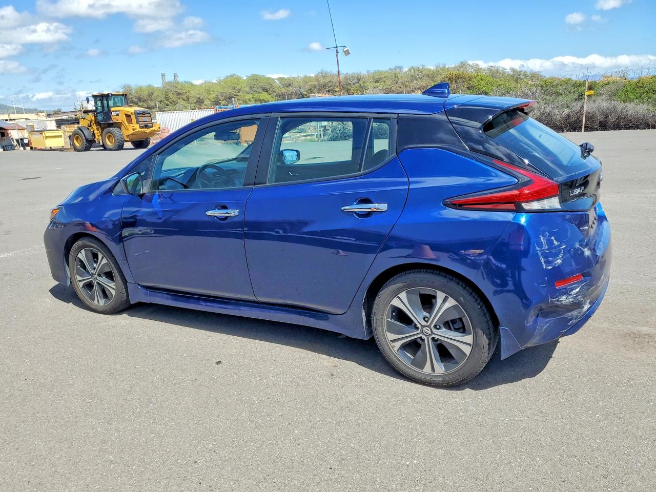 2022 NISSAN LEAF SV photo 4