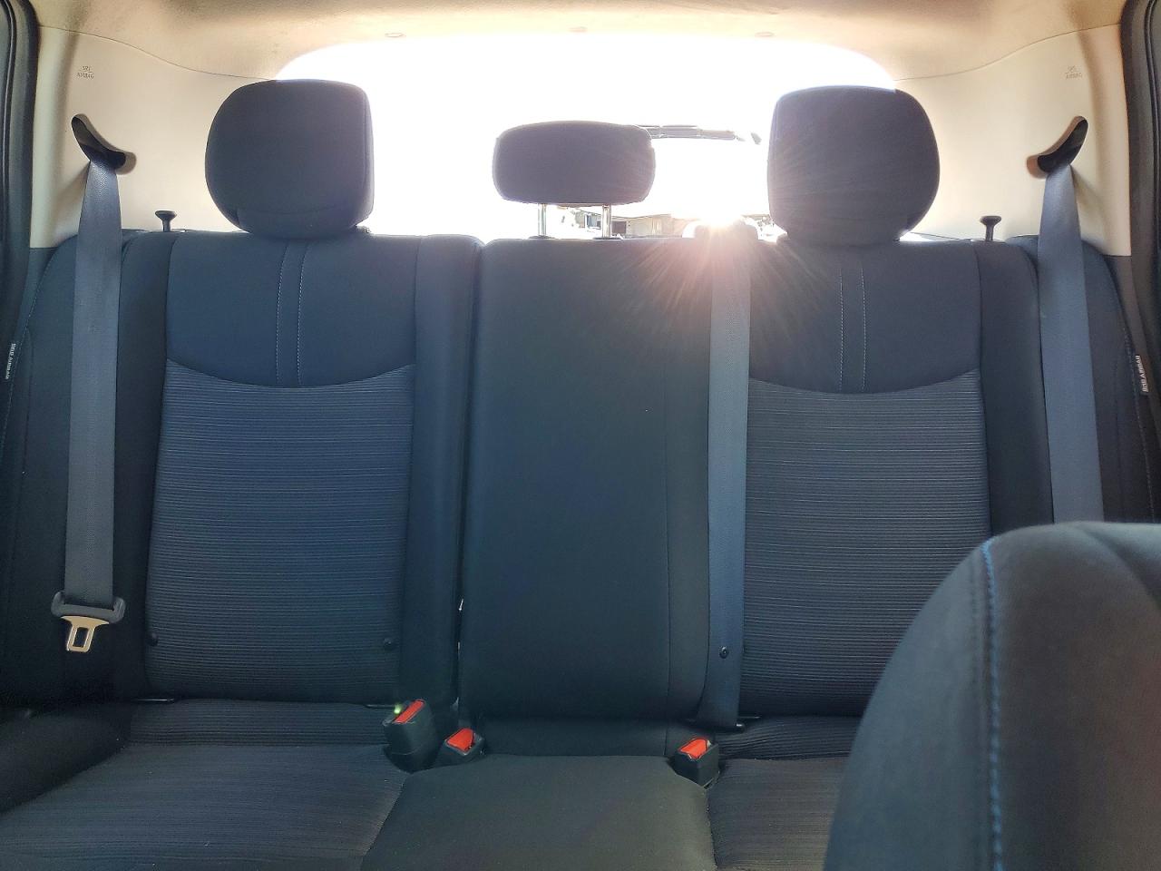 2022 NISSAN LEAF SV photo 28