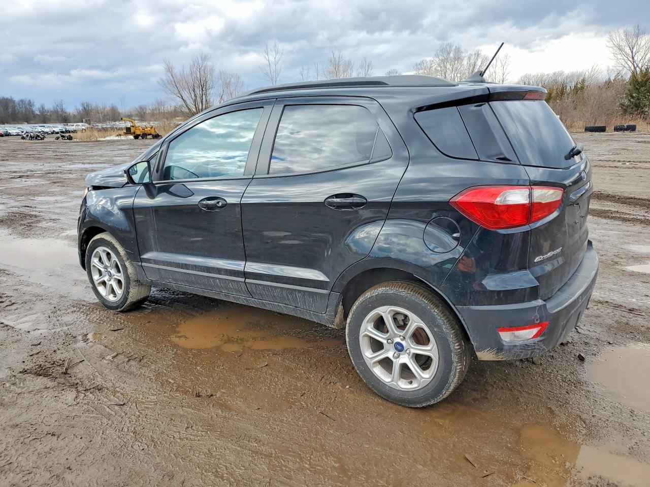 2021 FORD ECOSPORT SE photo 2
