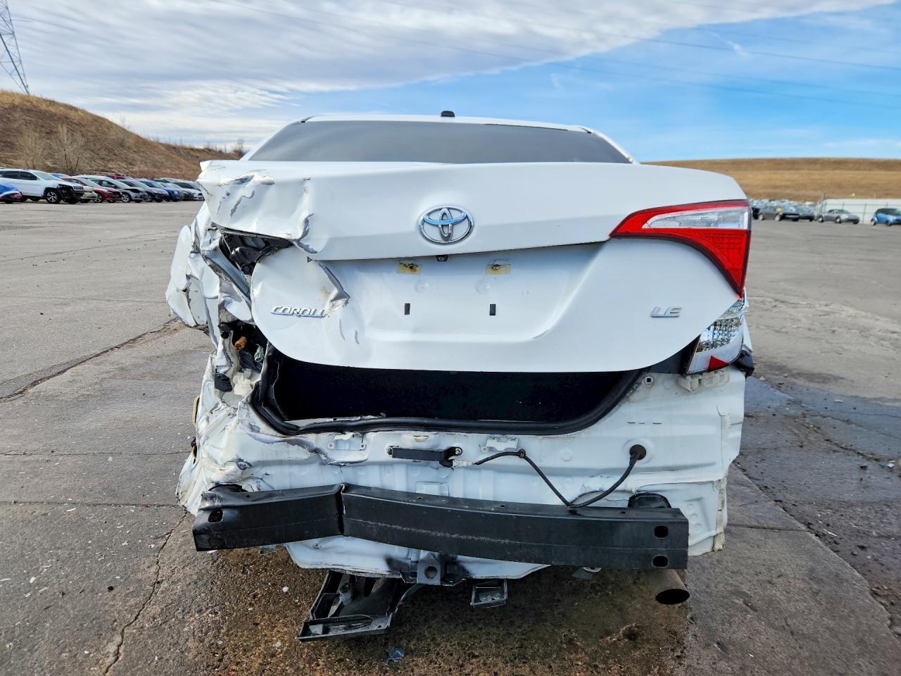 2015 TOYOTA COROLLA LE PLUS photo 6