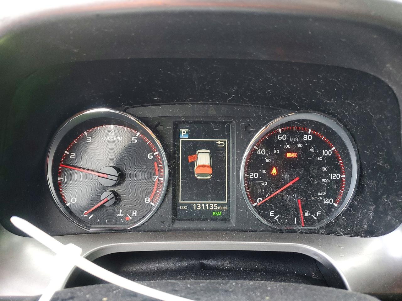 2016 TOYOTA RAV4 SE photo 9