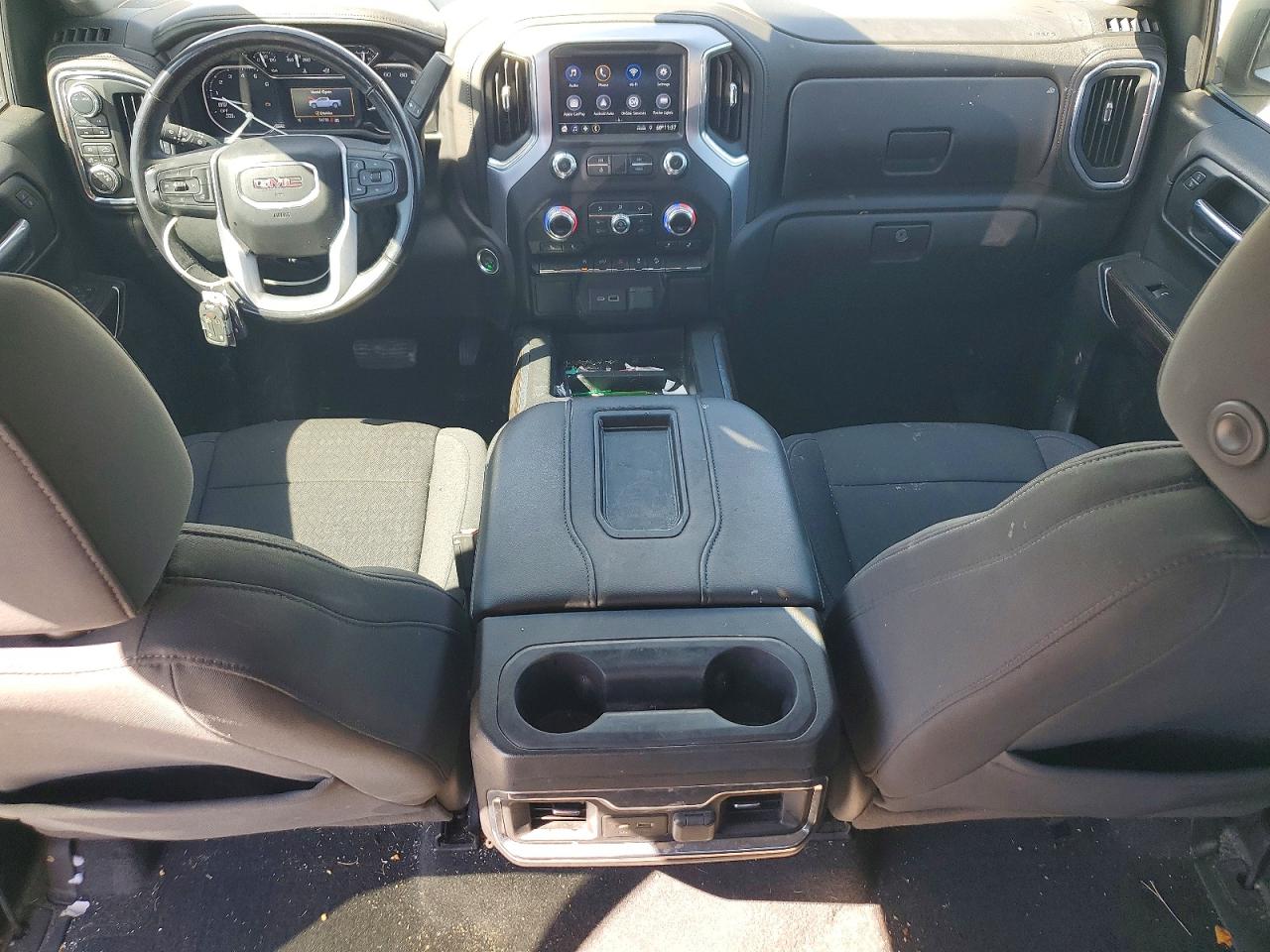 2020 GMC SIERRA K1500 ELEVATION photo 8