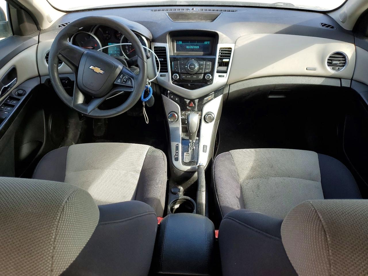 2013 CHEVROLET CRUZE LS photo 8