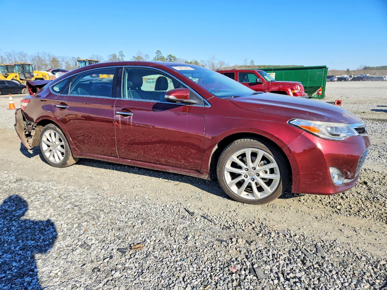 2013 TOYOTA AVALON BASE photo 4
