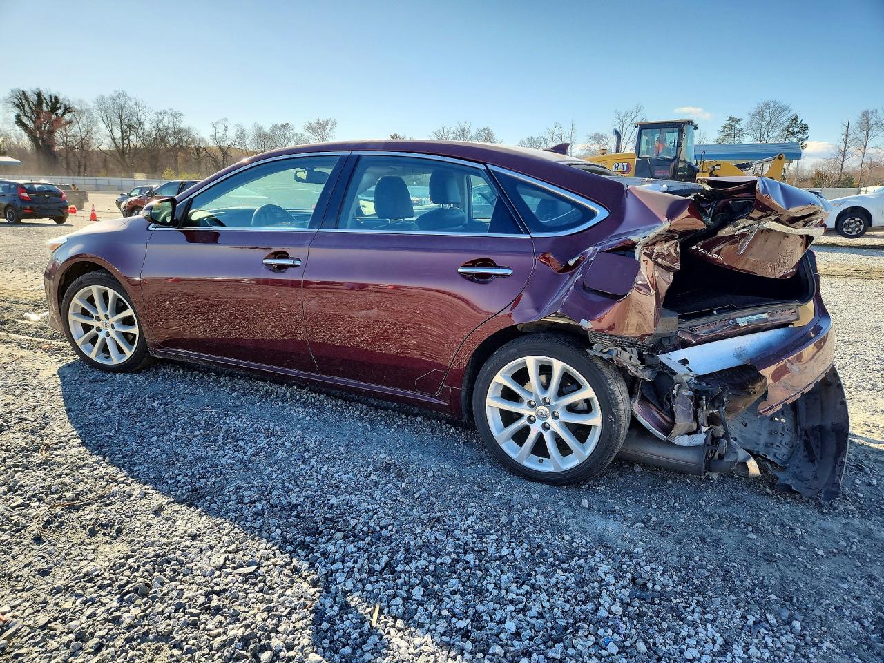 2013 TOYOTA AVALON BASE photo 2