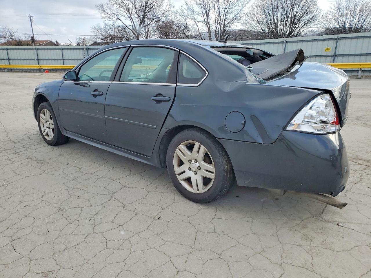 2012 CHEVROLET IMPALA LT photo 2