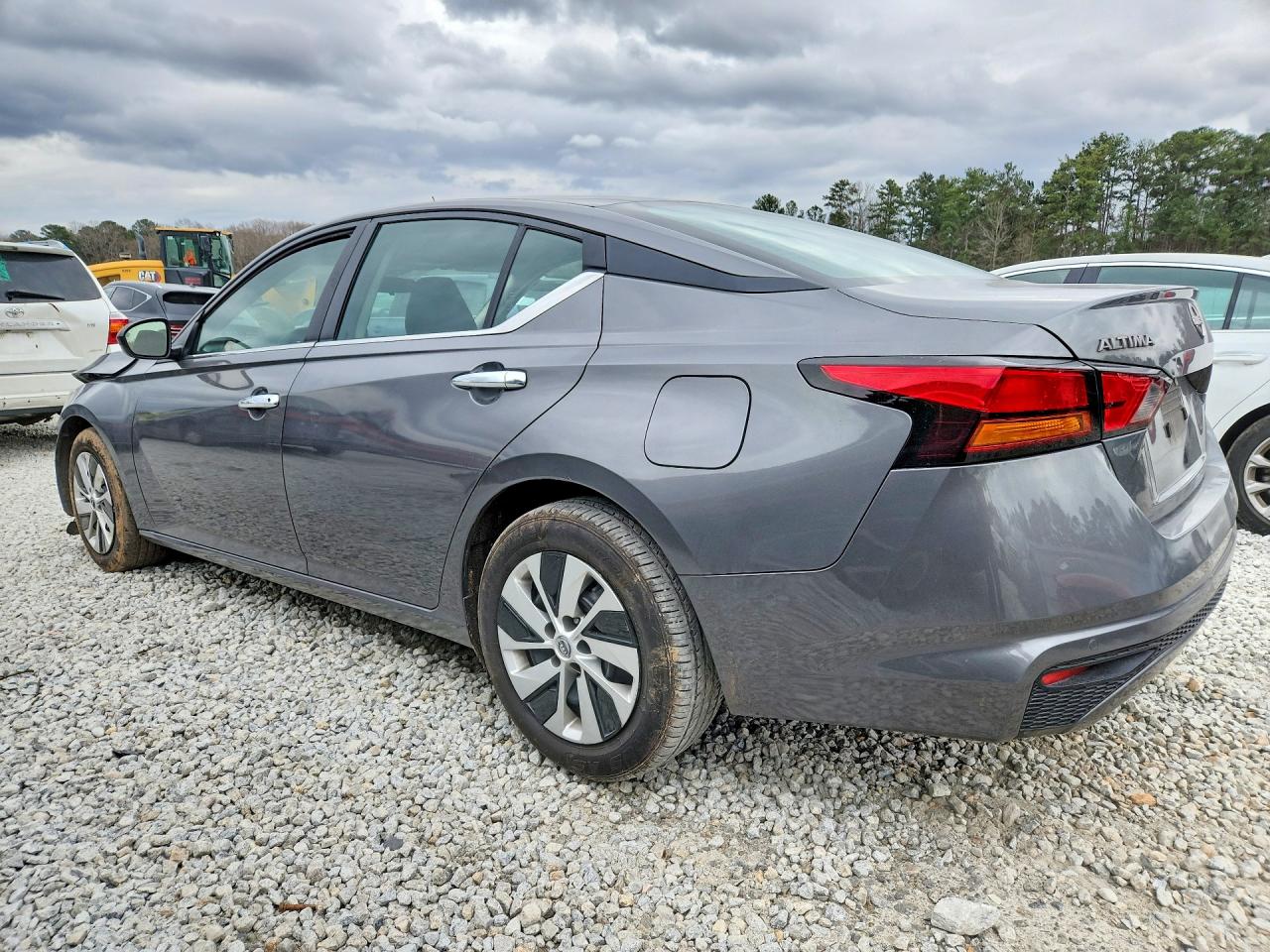 2024 NISSAN ALTIMA S photo 4