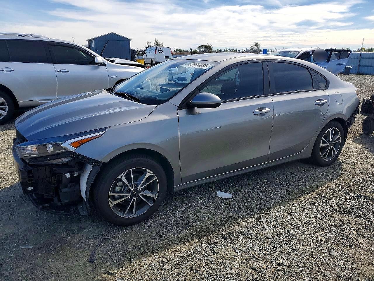 2023 KIA FORTE