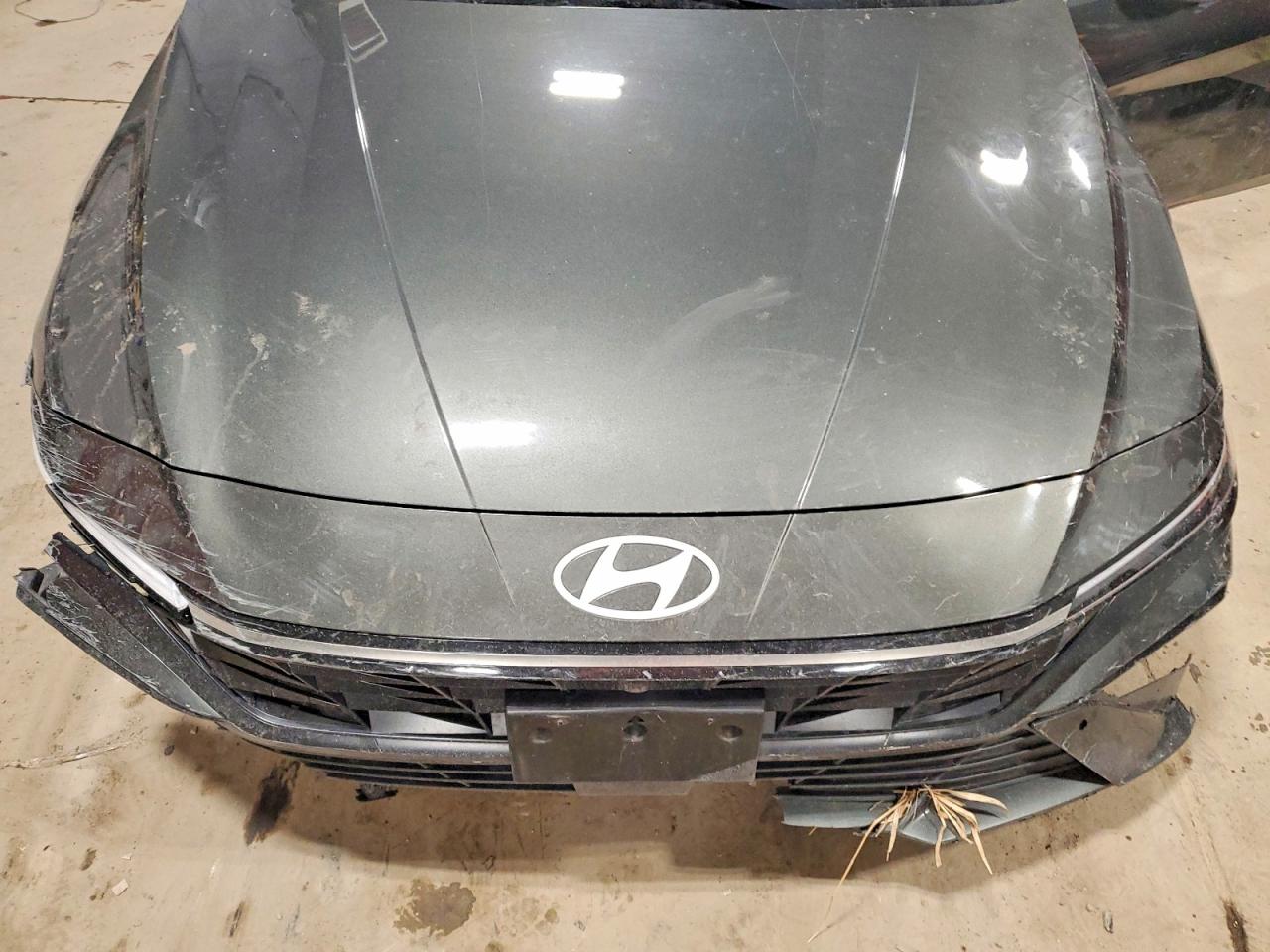 2024 HYUNDAI ELANTRA LIMITED photo 21