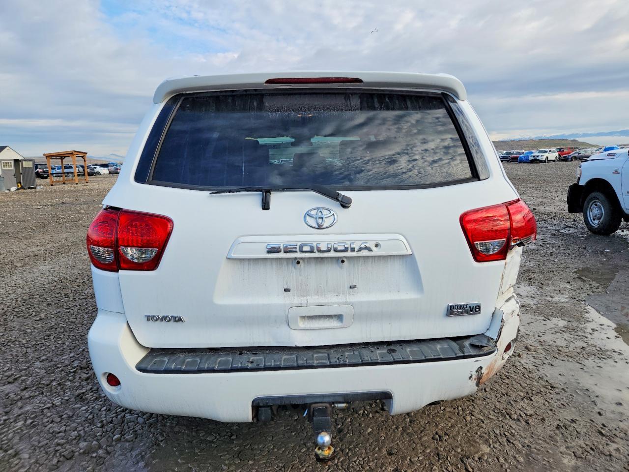 2008 TOYOTA SEQUOIA SR5 photo 6